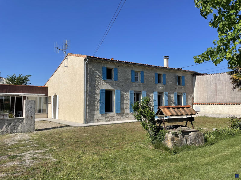 Maison - 151 m² - 7 pièces