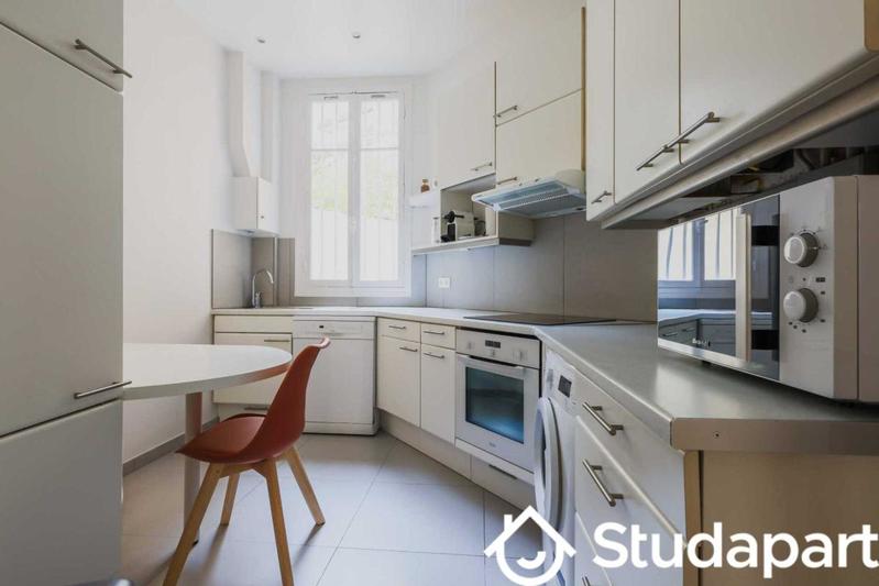 Appartement - 95 m² - 2 pièces