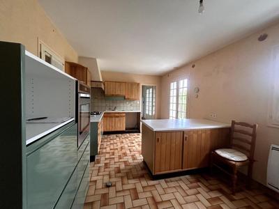 Maison traditionnelle - 146 m² - 6 pièces