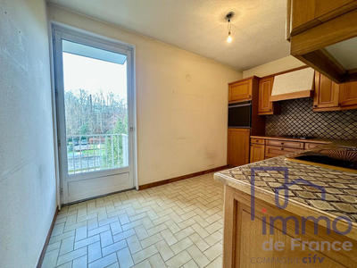 Appartement - 75 m² - 3 pièces