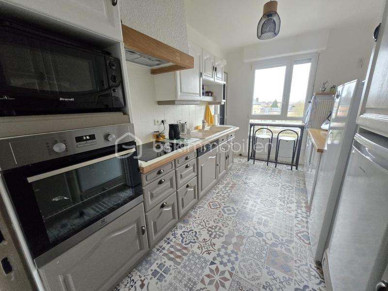 Appartement - 79 m² - 4 pièces