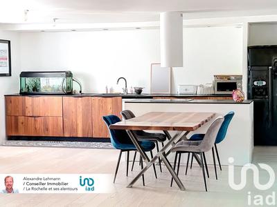 Maison - 202 m² - 6 pièces