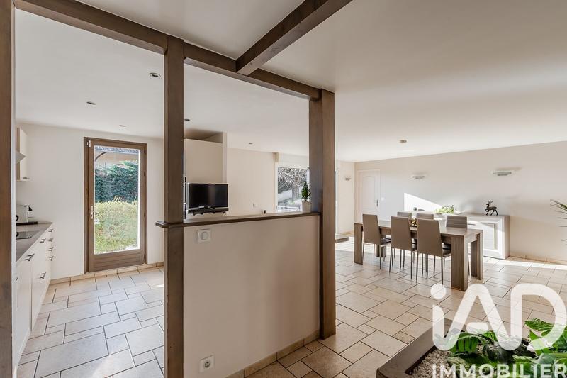 Maison - 175 m² - 6 pièces