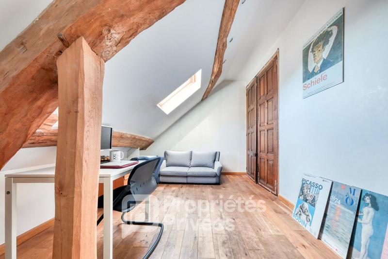 Maison - 186 m² - 7 pièces