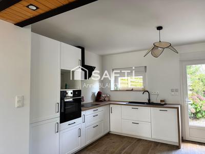 Maison - 81 m² - 4 pièces