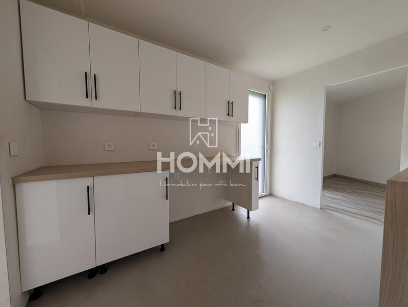 Maison - 121 m² - 6 pièces