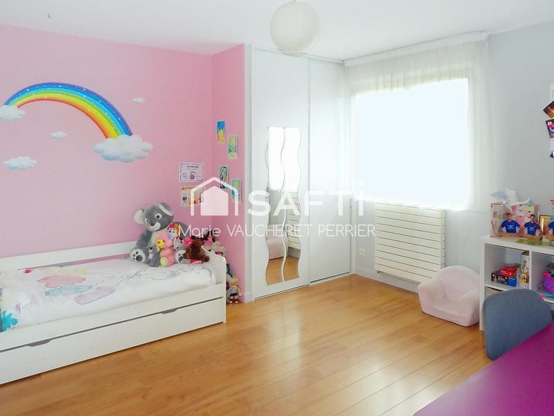 Villa - 180 m² - 5 pièces