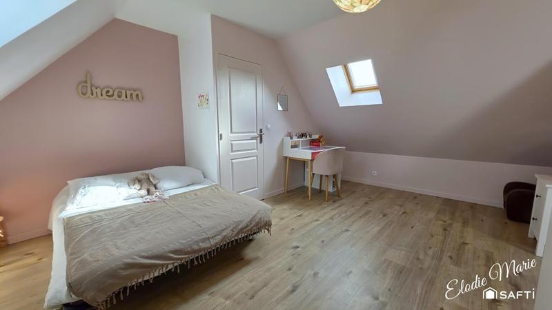 Maison - 135 m² - 5 pièces