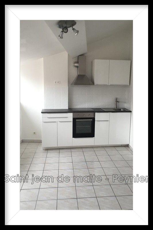 Appartement - 95 m² - 6 pièces