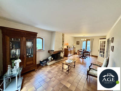 Maison - 135 m² - 4 pièces