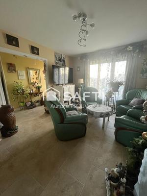 Maison - 80 m² - 5 pièces