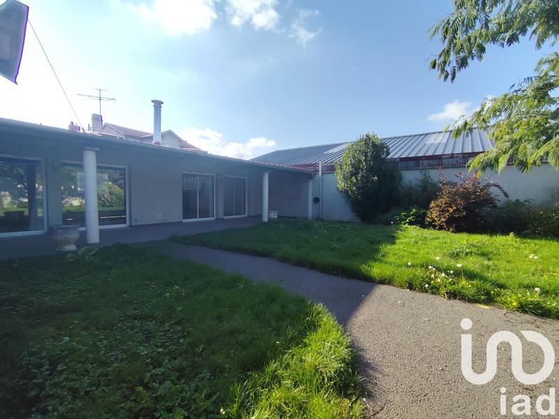 Maison - 385 m² - 5 pièces