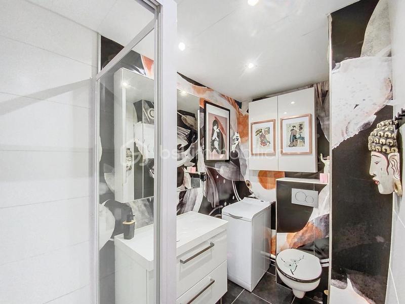 Studio - 25 m² - 1 pièce