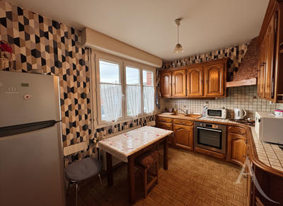 Maison - 100 m² - 6 pièces