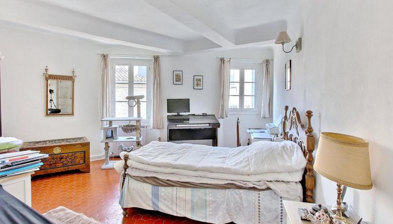 Maison de maîtres - 165 m² - 6 pièces