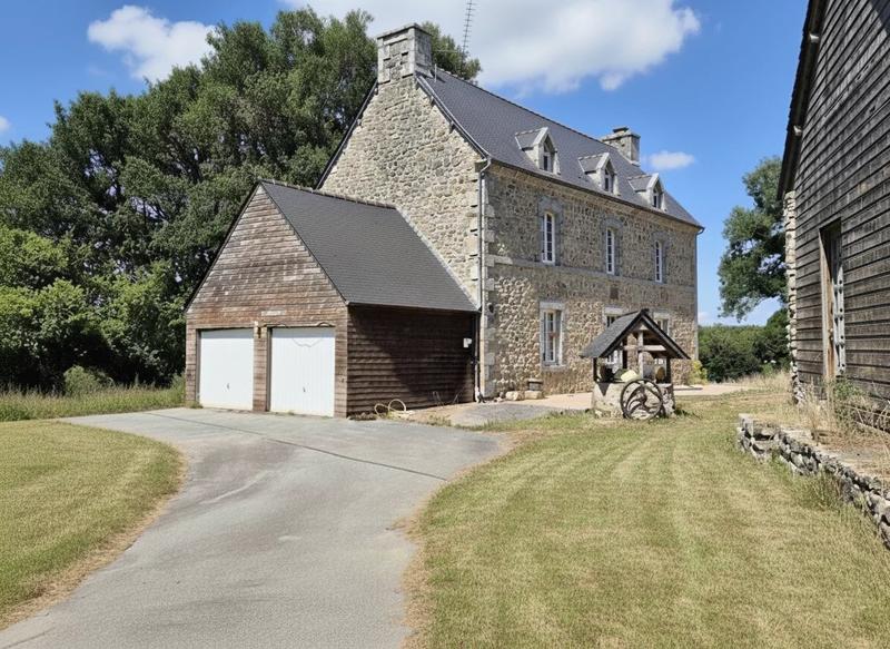 Maison - 170 m² - 5 pièces