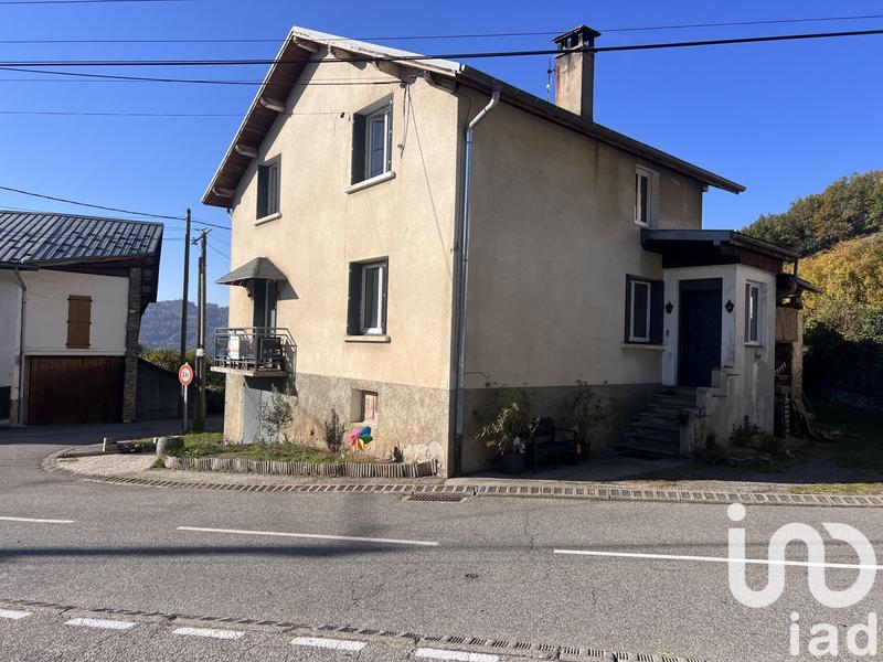 Maison - 92 m² - 5 pièces