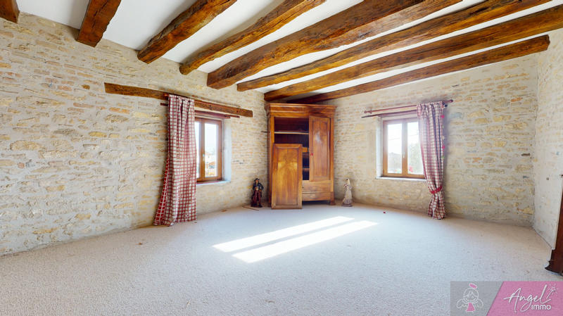 Maison - 264 m² - 9 pièces
