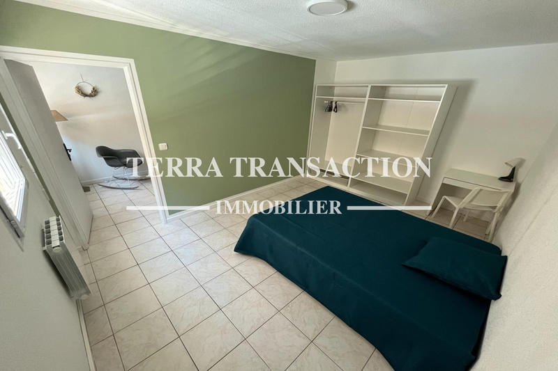 Appartement - 100 m² - 5 pièces