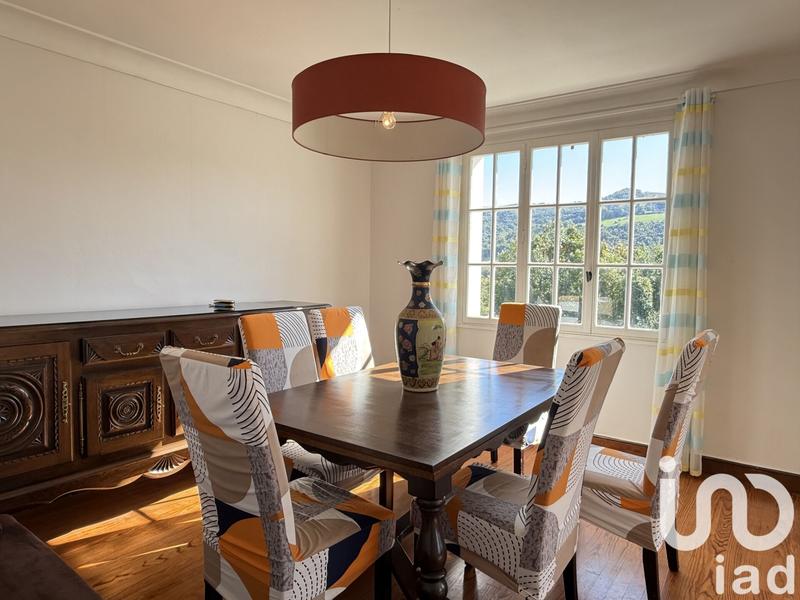 Maison - 121 m² - 5 pièces