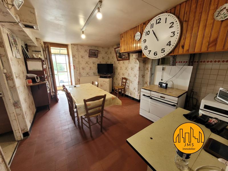 Propriété - 80 m² - 3 pièces