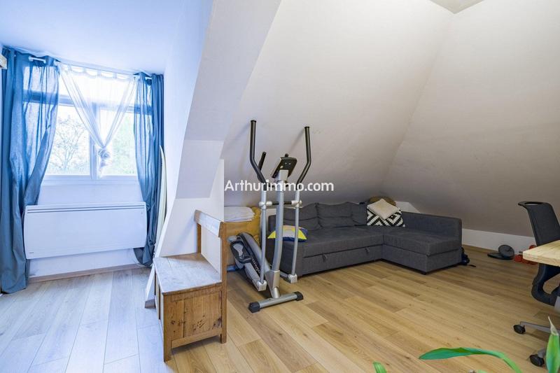 Appartement - 84 m² - 4 pièces