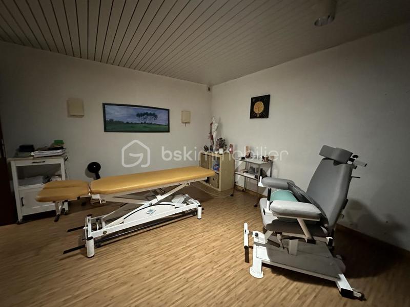 Bureau - 219 m² - 10 pièces