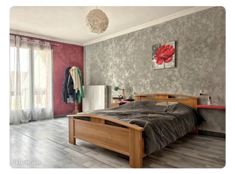 Maison - 105 m² - 6 pièces