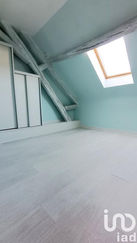 Maison - 222 m² - 9 pièces