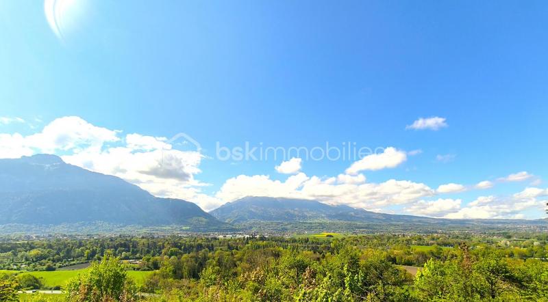 Maison d'architecte - 361 m² - 8 pièces