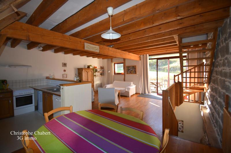 Maison en pierre - 82 m² - 4 pièces