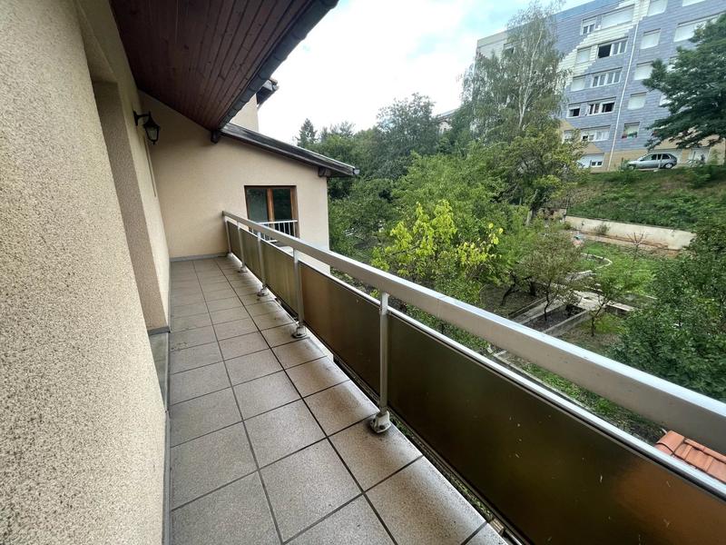 Appartement - 110 m² - 4 pièces