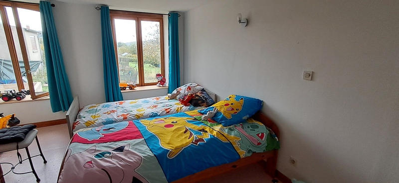 Maison - 91 m² - 6 pièces