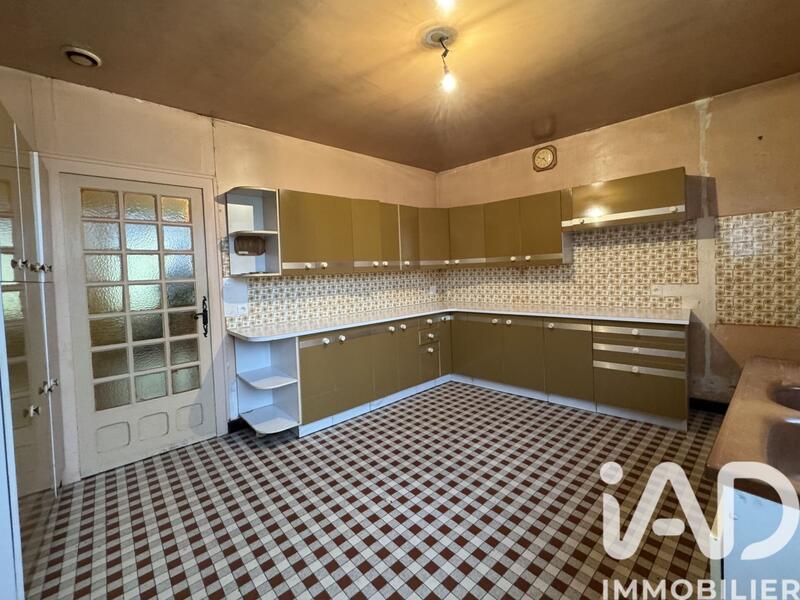 Maison de ville - 100 m² - 5 pièces