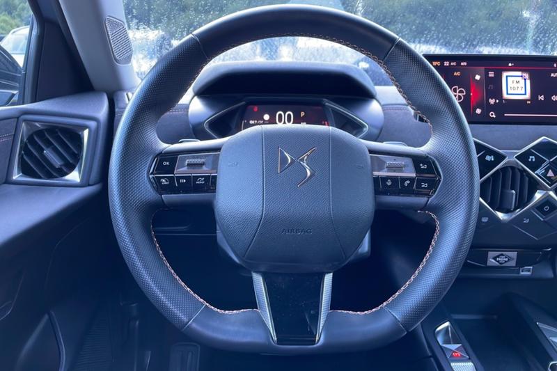 Ds Ds 3 130 Eat8 Performance Line