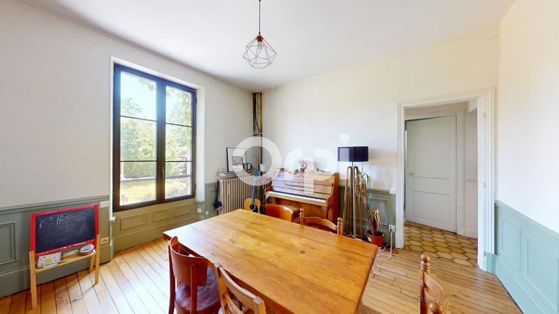 Maison - 148 m² - 6 pièces