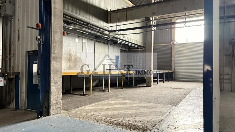 Entrepôt - 5 191 m²