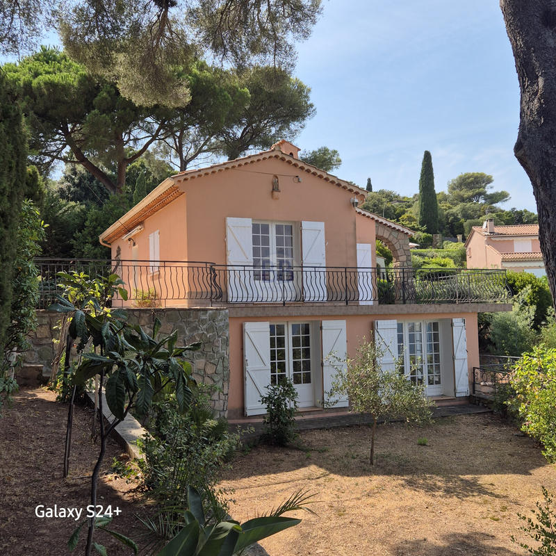 Villa - 140 m² - 5 pièces