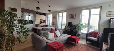 Appartement - 87 m² - 4 pièces