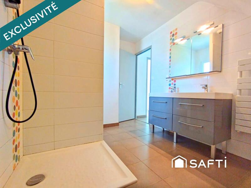 Maison - 92 m² - 4 pièces