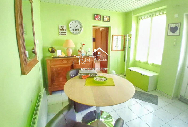 Maison ancienne - 195 m² - 7 pièces