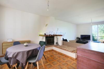 Maison - 93 m² - 5 pièces