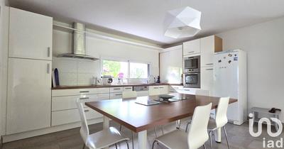 Maison de maîtres - 193 m² - 8 pièces