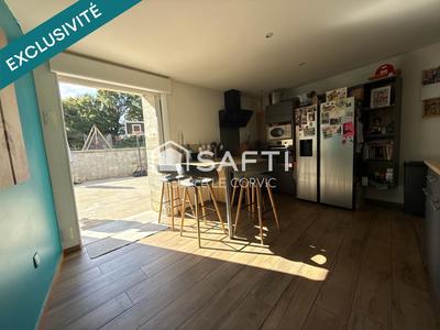 Maison - 122 m² - 4 pièces