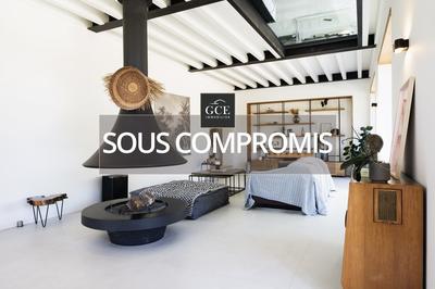 Maison ancienne - 243 m² - 8 pièces