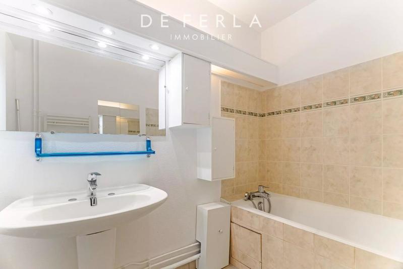 Studio - 32 m² - 1 pièce