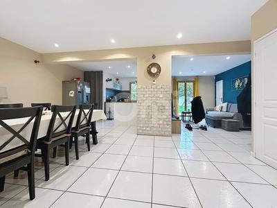 Maison - 113 m² - 5 pièces