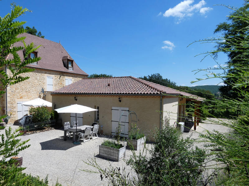 Maison - 420 m² - 10 pièces