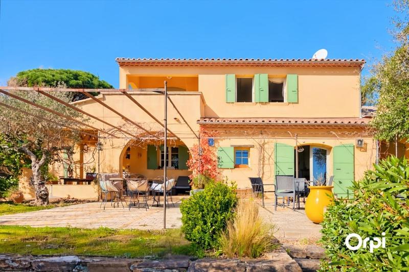 Villa - 155 m² - 5 pièces