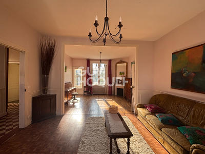 Maison - 146 m² - 6 pièces